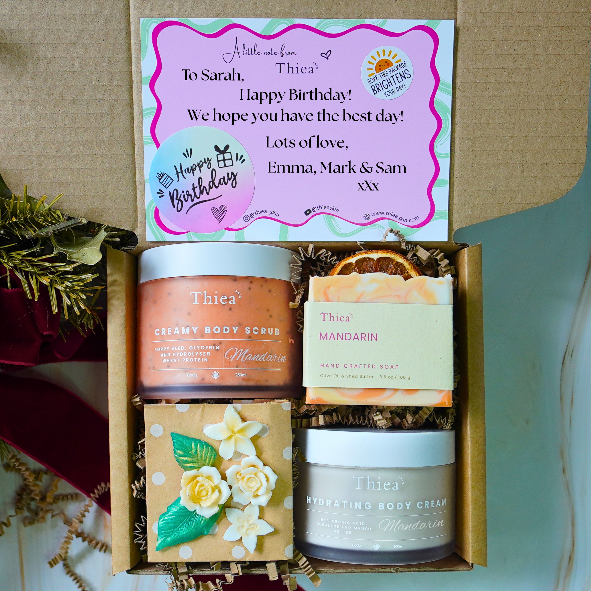Mandarin Signature Gift Box