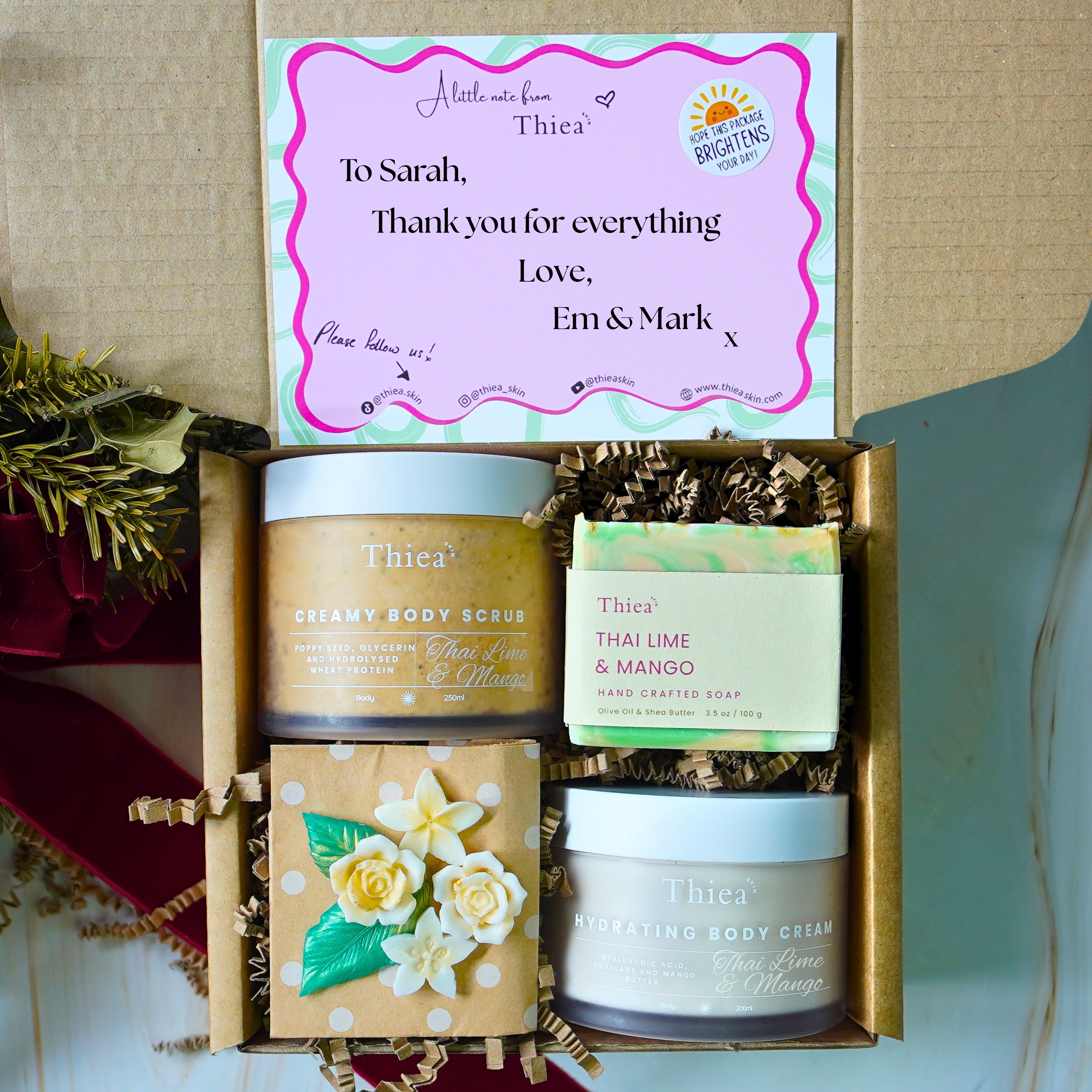 Mandarin Signature Gift Box
